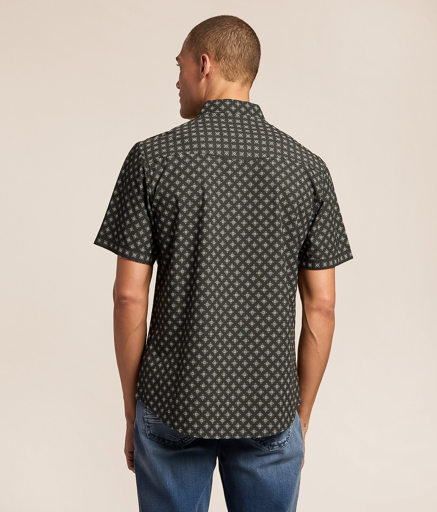 Talinors Athletic Performance Stretch Shirt - Image 2