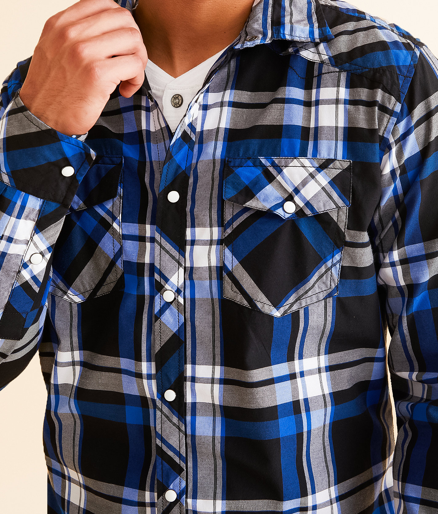 Talinors Plaid Athletic Shirt - Image 3