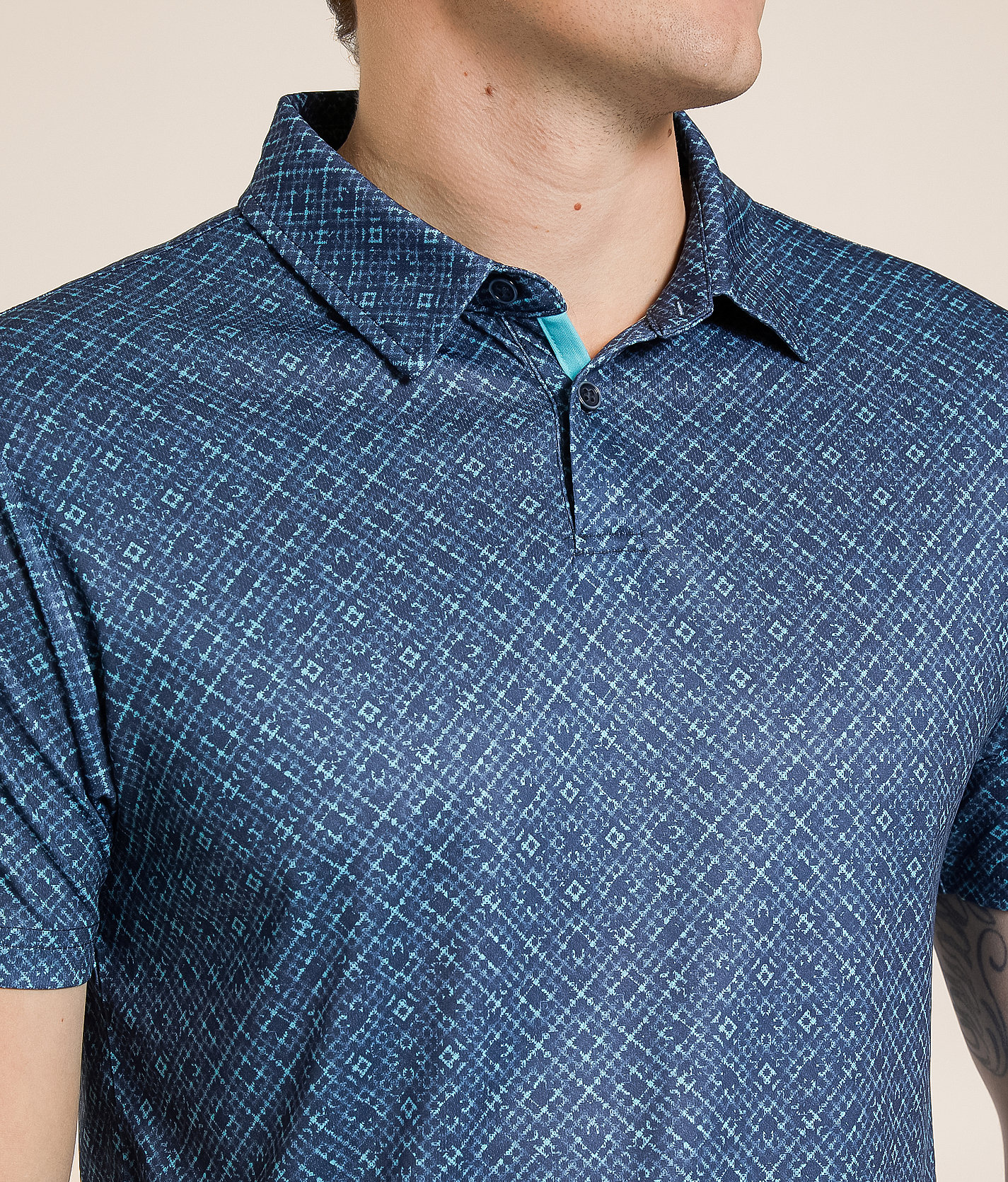 Talinors Performance Polo - Image 3